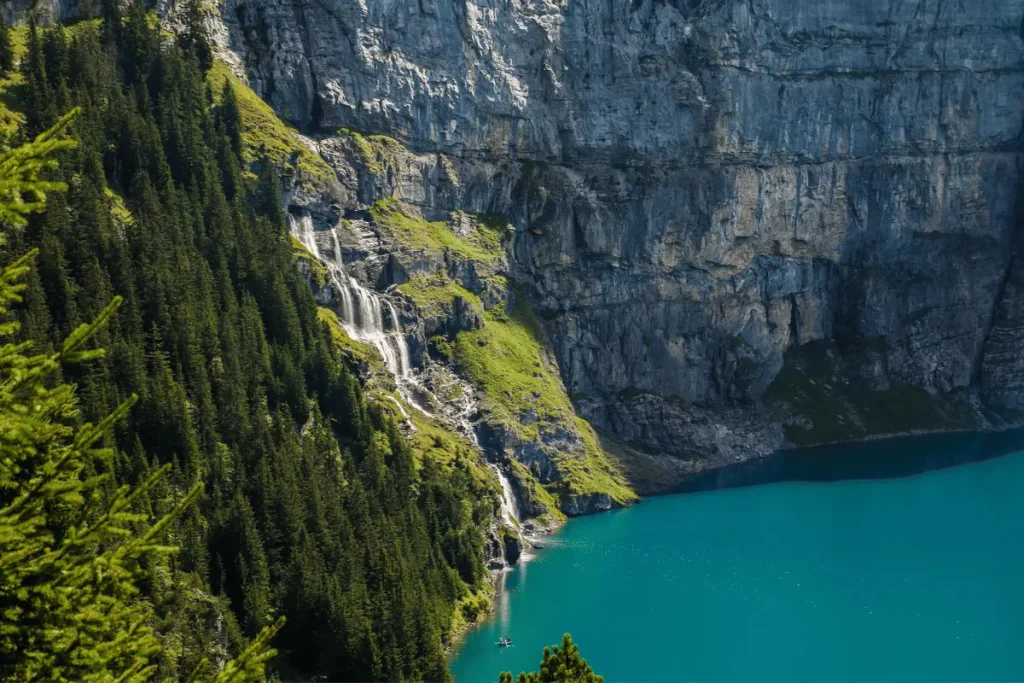 Lake Views and Mountain Escapes